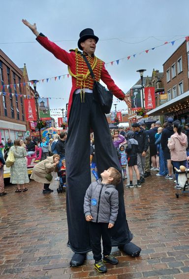Stilt walker